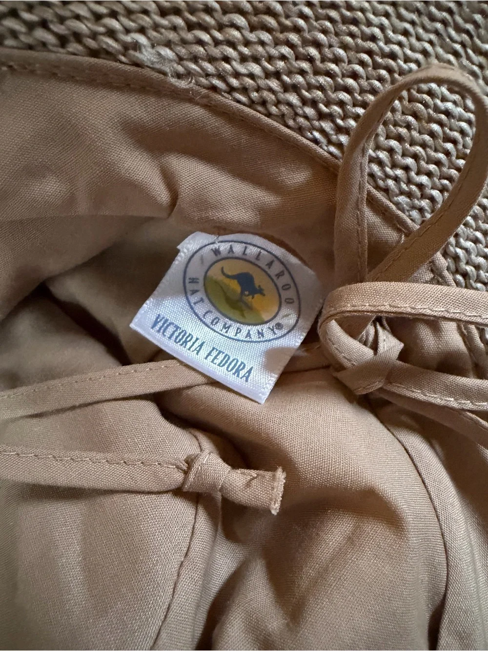 Wallaroo Victoria Fedora nwot